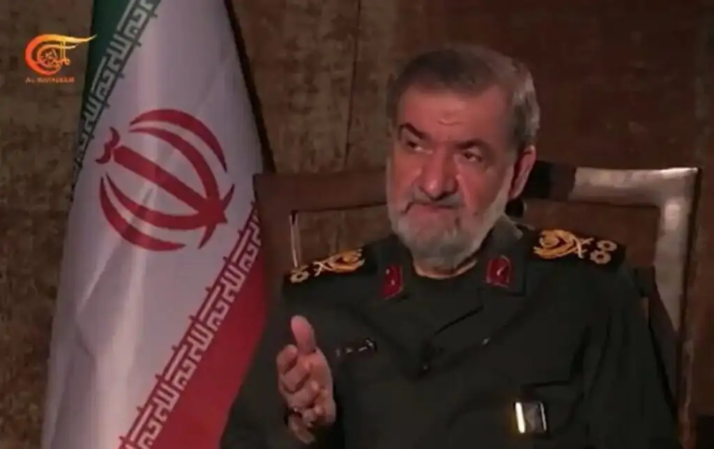 محسن رضایی: انتخاب رهبر در ایران ۹ روز طول کشید و هیچ کودتایی در ایران رخ نداد