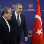 دومین گفتگوی تلفنی عراقچی و هاکان فیدان/ ترکیه میان ایران و آمریکا را میانجی‌گری را به عهده می‌گیرد؟