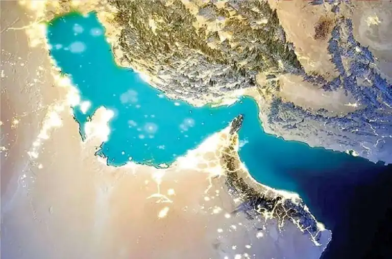 تصمیم نهایی ایران درباره تنگه هرمز / علی خزایی تکلیف را یکسره کرد