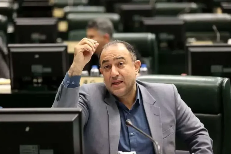هشدار نماینده مجلس به  تندرو‌ها و صداوسیما / باید تجدیدنظر کنید