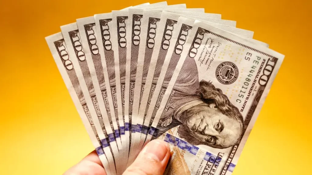جدیدترین قیمت دلار در بازار آزاد امروز جمعه ۱۱ اردیبهشت ۱۴۰۵
