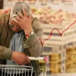 گرانی کالاهای اساسی / ۲ مسیر ارزی سفره مردم را کوچک کرد
