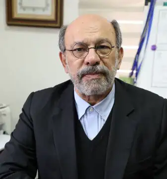 اینها همان دروغگویان و شایعه سازان دوران پیامبرند