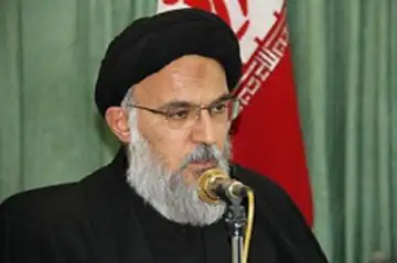 میرباقری: غفلت در همراهی با امام جایز نیست و باید موانع را به کنار زد/ دشمن وعده می دهد اما آب از دستشان نمی چکد