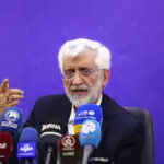 دکتر جلیلی گفتند رهبری مخالفتی با اصل مذاکره ندارند/ پایگاه خبری بصیرت جزئیات دیدار نماینده ولی فقیه در سپاه با سعیدجلیلی را منتشر کرد