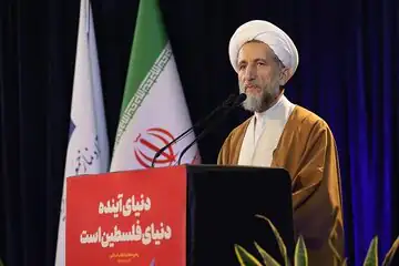 دفاع امام جمعه قزوین از تفاهم ایران و آمریکا؛ نشانه شکست آمریکا است