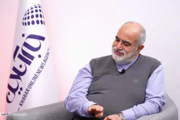هشدار معنادار حسام الدین آشنا درباره کلید خوردن دی ماه معکوس در خردادماه/ بترسید که جان فدایان را به نفع پایداری ها مصادره کنند/ جامعه را قطبی نکنید!