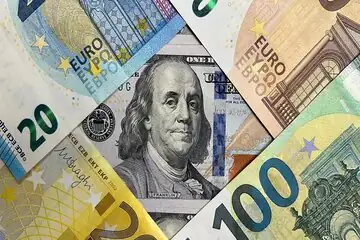 قیمت زمان بازگشایی بازار دلار، یورو و سایر ارزها امروز ۱۹ خرداد ۱۴۰۵/ دلار در این کانال مهم قرار گرفت + جدول