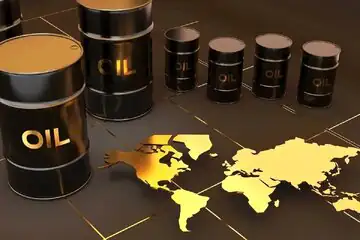 سقوط نفت به کف ۴ ماهه؛ بازار روی بازگشت نفت ایران شرط بست / هرمز آرام شد، ترامپ به غول‌های نفتی تاخت