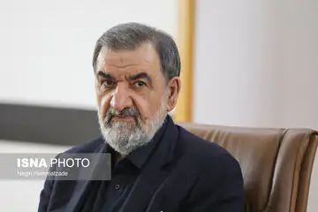 محسن رضایی: تنگه هرمز متعلق به ایران و عمان است