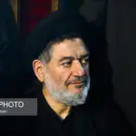 برادر رهبر شهید انقلاب در مراسم سالگرد محتشمی پور+ عکس