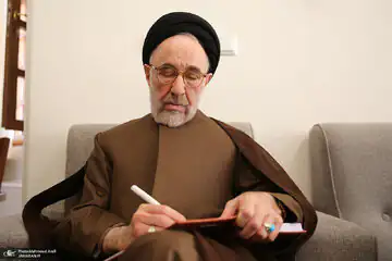 سید محمد خاتمی: باید از ﮔﺎم ﺑﻠﻨﺪ و ﺷﺠﺎﻋﺎﻧﻪ اﻣﻀﺎی ﺗﻔﺎﻫﻢ نامه ﻣﻴﺎن اﻳﺮان و آﻣﺮﻳﻜﺎ، به‌جد ﺧﺸﻨﻮد بود/ مسئولان در ﻫﻤﻪ ردهﻫﺎ ﻗﺪر اﻳﻦ ﻣﻠﺖ را عملا بدانند