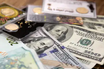 پاسخ دبیر پیشین کانون صرافان به یک سوال روز /  حتی توافق هم دلار را ارزان نمی‌کند