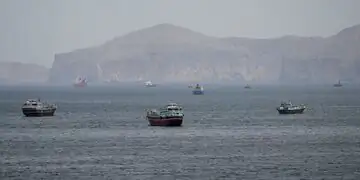 گاردین: تنگه هرمز، آینده مذاکرات تهران و واشنگتن را رقم می‌زند