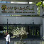 اعتراف تلویحی به شکست شوک‌درمانی؟ / انتقاد تند عضو بانک مرکزی از سیاست‌های نولیبرالی