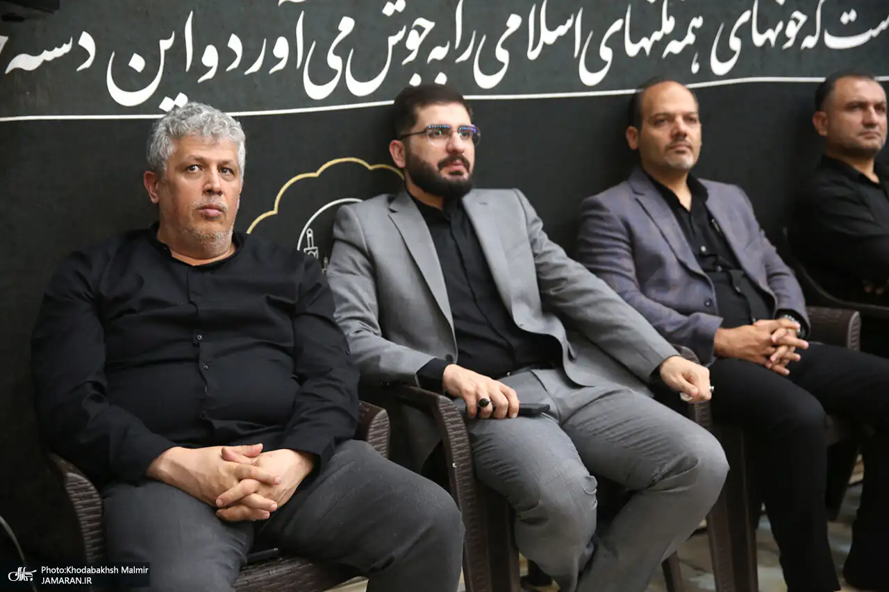 عکسی متفاوت از مسعود پزشکیان در کنار سید یاسر خمینی/ زهرا پزشکیان همنشین دختر امام (ره) شد/ علی یونسی و مهدی هاشمی هم بودند+ تصاویر