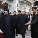 عکسی متفاوت از مسعود پزشکیان در کنار سید یاسر خمینی/ زهرا پزشکیان همنشین دختر امام (ره) شد/ علی یونسی و مهدی هاشمی هم بودند+ تصاویر