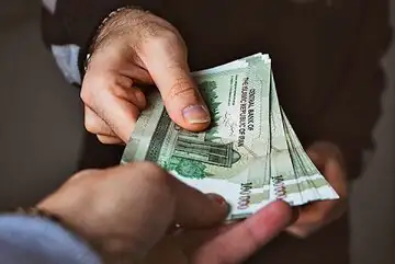 بخشنامه وزارت کار درباره قواعد تعطیلی در ایام تدفین رهبر شهید/ نحوه پرداخت حقوق و اضافه‌کار در صورت فعالیت کارگران چگونه است؟
