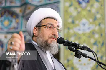امام جمعه تبریز: دشمن حتی اگر به یکی از شرایط عمل نکند، دست ما روی ماشه است