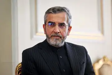 معاون شورای عالی امنیت ملی: باید با تبعیت محض و بدون چون‌وچرا از رهبر انقلاب پشتیبان این مسیر باشیم