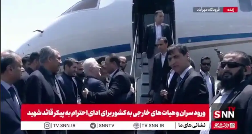 6438078 ورود عاصم منیر برای ادای احترام به پیکر رهبر شهید انقلاب +تصویر