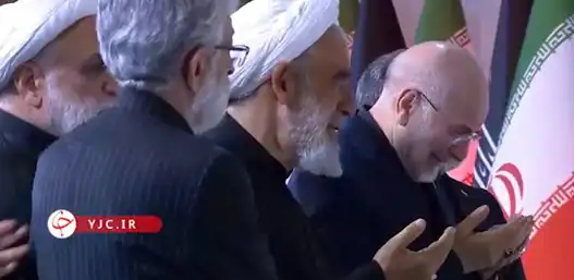 گریه شدید قالیباف در مراسم وداع با رهبر شهید انقلاب + تصاویر