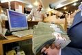 افزایش ۲ برابری وام یارانه بگیران | ثبت نام وام ۴۰۰ میلیونی برای دهک های یک تا 4