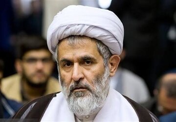 حسین طائب برای خبرنگاران نوشت