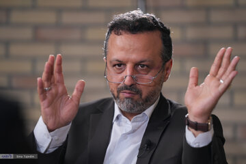 وزیر اقتصاد دولت رئیسی؛ تمام نشانه‌ها از آشوب و جنگ در شهریور و مهر حکایت دارد!