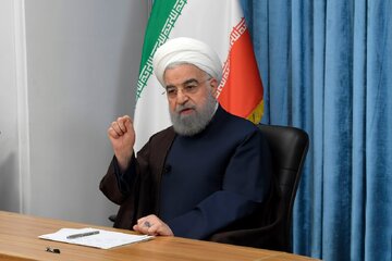 پیام عاشورا به روایت حسن روحانی؛ امام حسین(ع) جانش را فدا کرد تا مردم از  جهالت و نادانی نجات یابند/ مشکلات امروز جامعه هم برای همین است