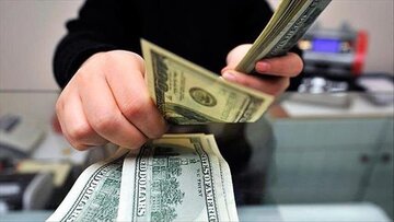 قیمت دلار، یورو و سایر ارزها امروز یک‌شنبه ۲۵ مردادماه ۱۴۰۵/ دلار با مرز حساس قیمنی برخورد کرد + جدول