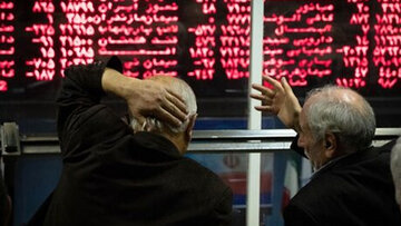کل بازار سهام ایران به اندازه سود یکسال گوگل ارزش مدارد اما مسئولان از دستاوردهای بزرگ حرف  می زنند