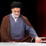 کنایه‌های ناتمام نبویان به پزشکیان؛ منظورتان از اینکه الان باید جنگ را پایان دهیم،چیست؟ به ترامپ و نتانیاهو التماس کنیم که جنگ را تمام کنند؟!