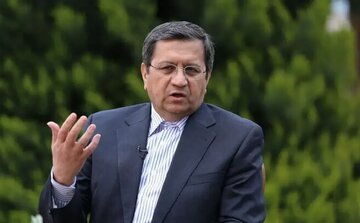 همتی: فعلاً ابرتورم رخ نداده است/عراق وعده پرداخت مطالبات ایران را داد / منابع ۱۲ میلیارد دلاری ایران در قطر هنوز آزاد نشده است