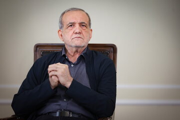 انتشار تیزر گفت‌وگوی پزشکیان با مردم؛ تنها کسانی که در خیابان بودند ایران ما را نگه نداشتند بلکه…
