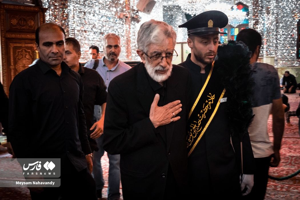 6455375 عزاداری اربعین حسینی به میزبانی خانواده شهید سلامی در امامزاده صالح +عکس