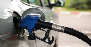 بنزین در مسیر تصمیم جدید/ سناریوهای بنزینی روی میز دولت چیست؟