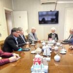 همسان سازی حقوق بازنشستگان و نیروهای شرکتی در دیدار معاون حقوقی رئیس جمهور با مجلسی ها