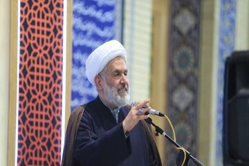 طائب: دشمن با ۲۰۰ فروند هواپیما هم نتوانست مقاومت ایران را درهم بشکند/ بی‌۱ و بی‌۵۲  هم وارد میدان شدند/ بسیج باید ظرفیت مقاومت را به میدان بیاورد