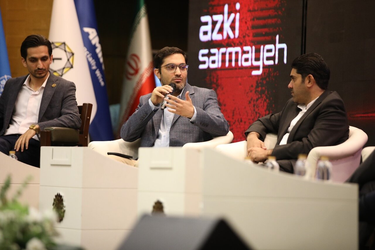 6462922 ملّیگلد به دنبال دو برابر کردن بازار آنلاین طلا؛ طلای آنلاین را نمیتوان با قواعد بازار سنتی تنظیمگری کرد