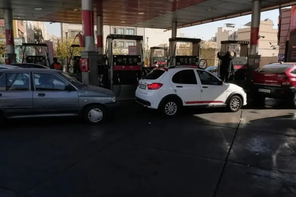 عقب‌نشینی شبانه از بنزین ۸۷ هزار تومانی در کرمان