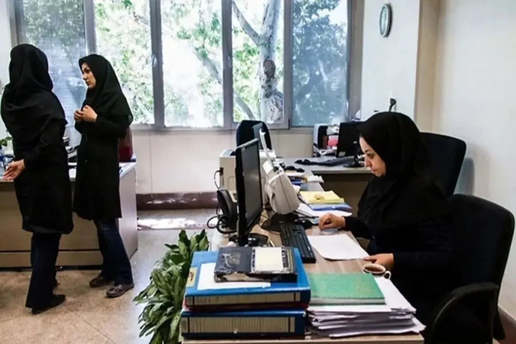 خبر مهم برای نیروهای شرکتی؛ حقوق از ماه آینده چگونه پرداخت می‌شود؟