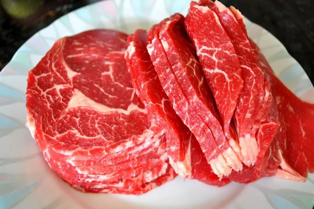 قیمت گوشت قرمز امروز دوشنبه 19 مرداد 1405 | گوشت گوسفندی و گوساله چند شد؟