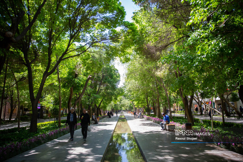 از چهارشنبه دمای اصفهان کاهش می یابد و کاشان گرم ترین می ماند