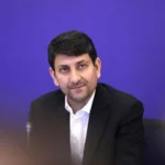 ستار هاشمی ادامه فیلترینگ کاربران را به اینترنت ماهواره ای می کشاند