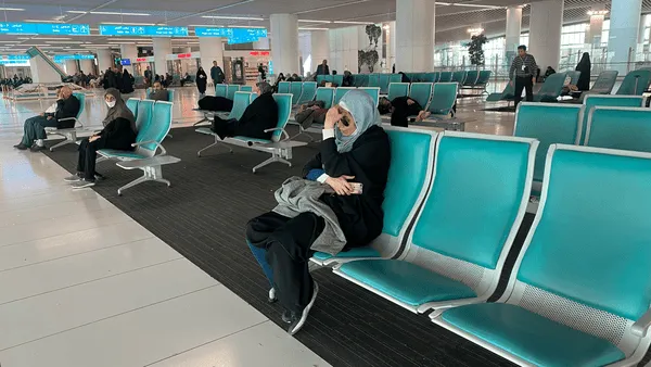 سفر هوایی عتبات متوقف شد زائران در بلاتکلیفی