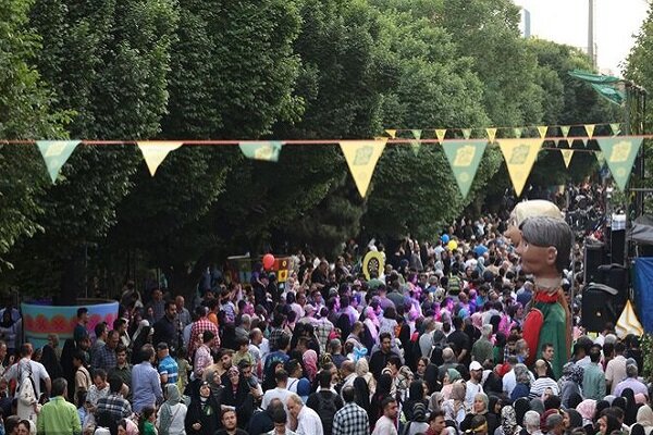 مهمانی امت احمد در تهران نماد همدلی اقوام و مذاهب