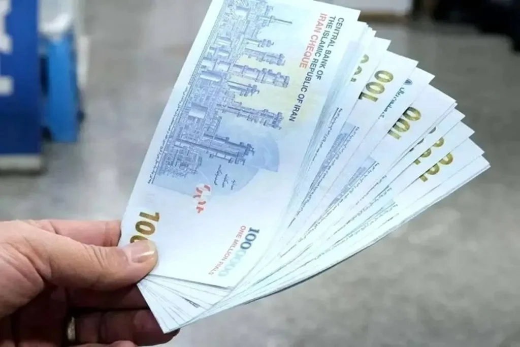 کارمندان فراجا امروز ۷ میلیون تومان اعتبار دریافت کردند