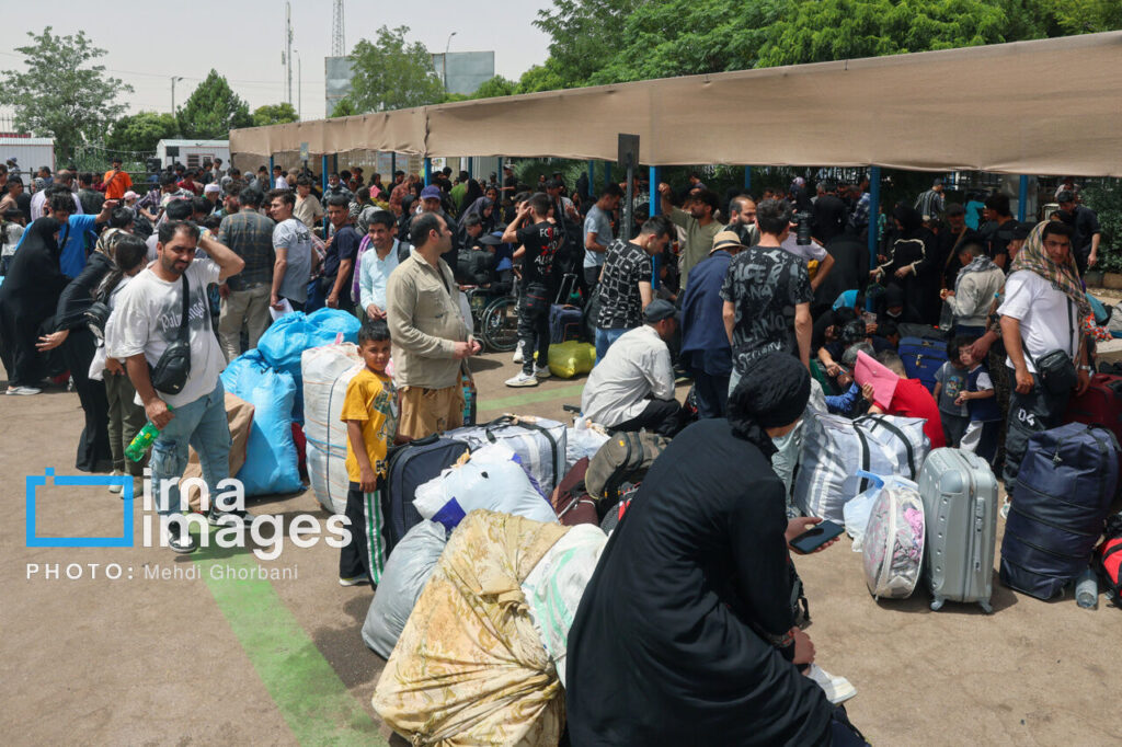 کاهش جمعیت اتباع خارجی به زیر ۵ میلیون نفر در ایران