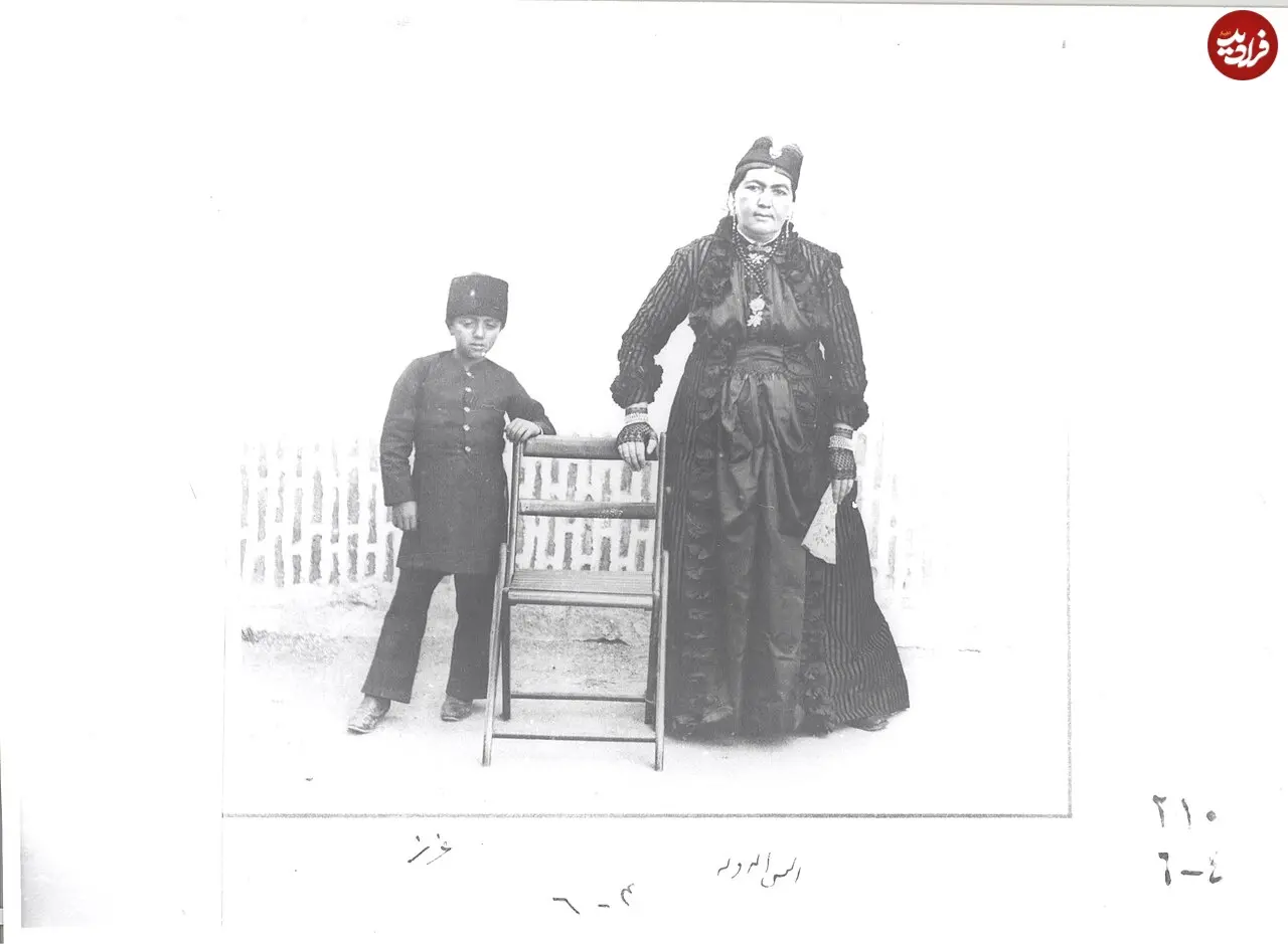 Golestan_Palace_Album_No._210-6.4